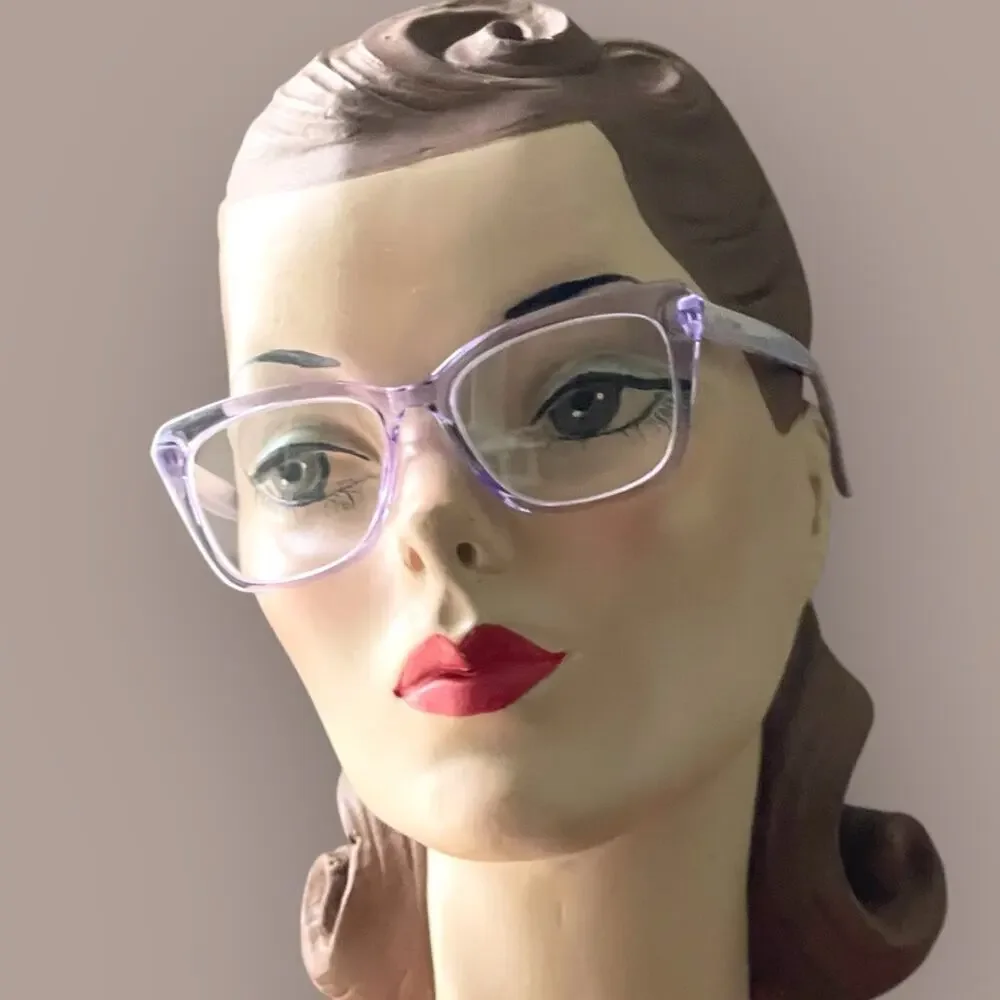 Betsey Johnson +2.00 Purple Reading Glasses Readers Rounded Square Preppy Retro - Picture 1 of 4